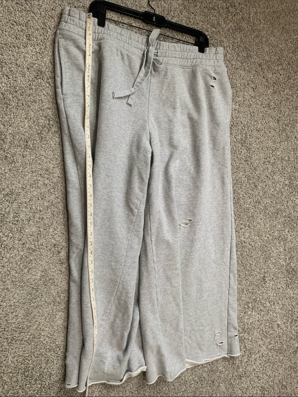 Aerie Light Gray Distressed Wide-Leg Sweatpants - Picture 5 of 10